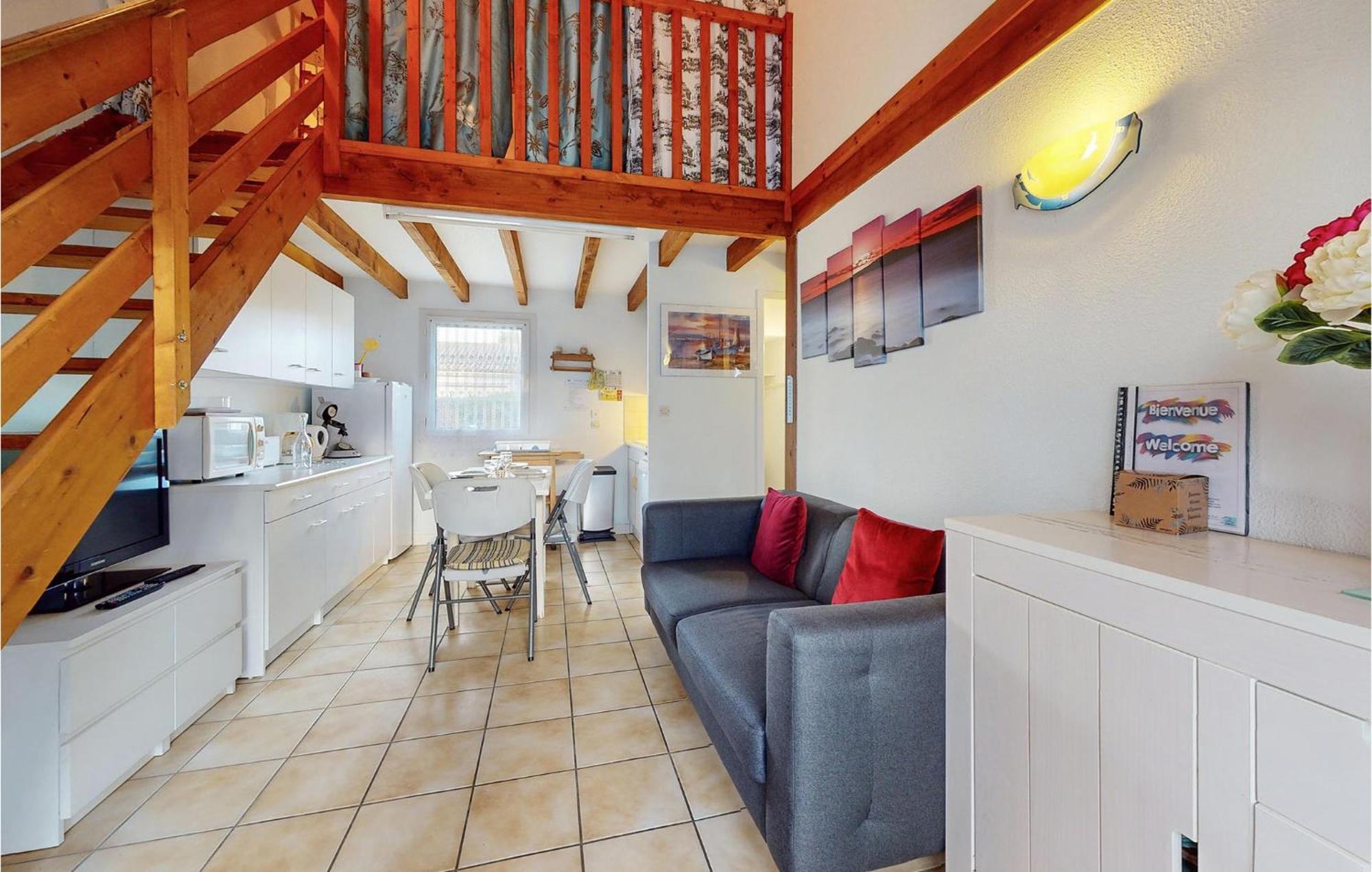 3 Bedroom Beautiful Home In Ronce-Les-Bains Kültér fotó