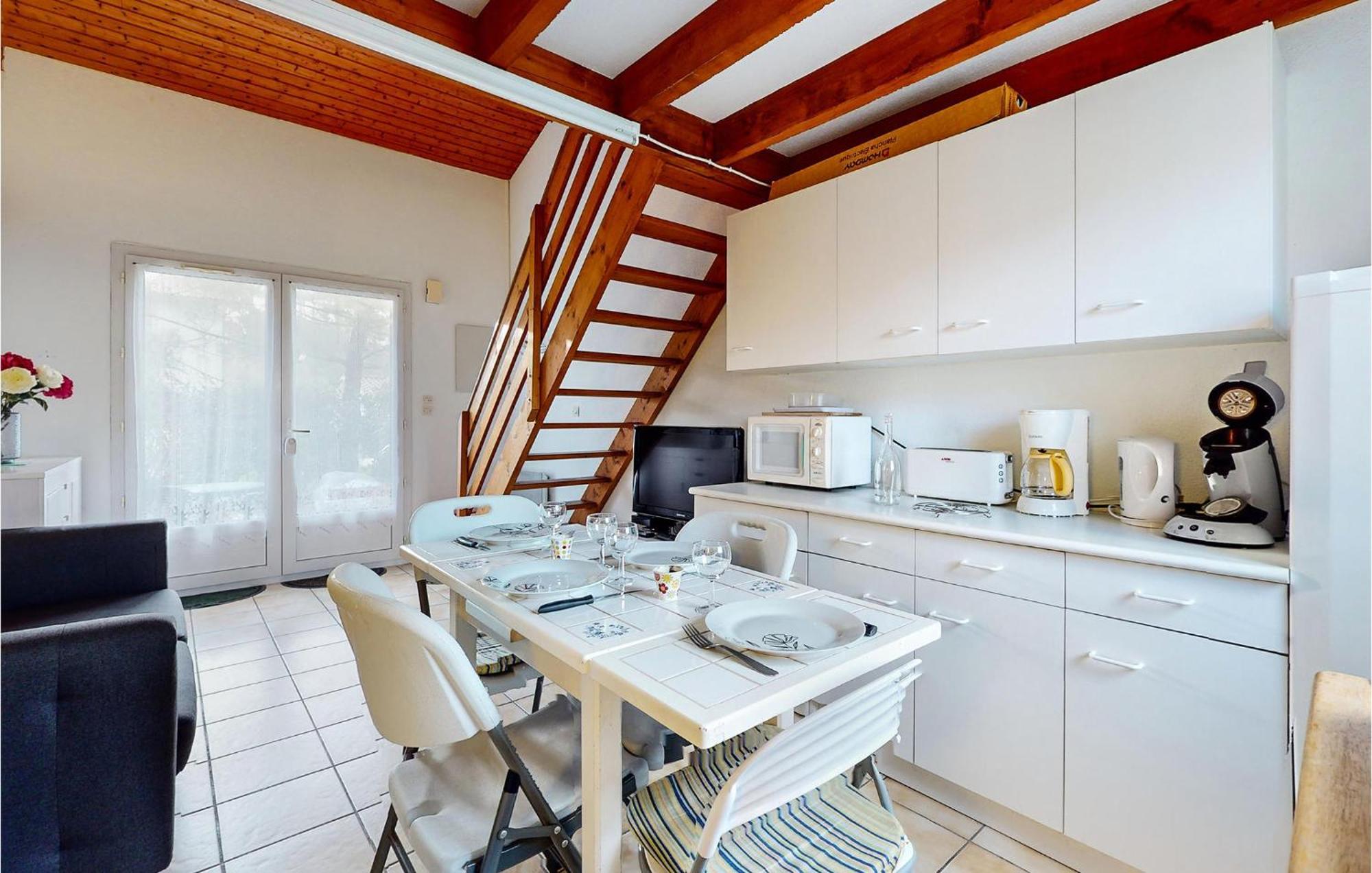 3 Bedroom Beautiful Home In Ronce-Les-Bains Kültér fotó